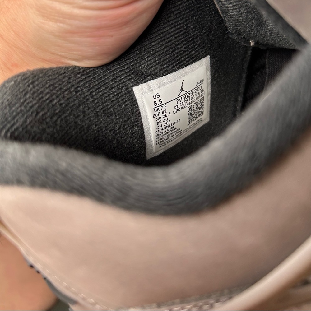 Nike | Jordan 4 Retro Cave Stone (8.5M / 10W) - Picture 8 of 13